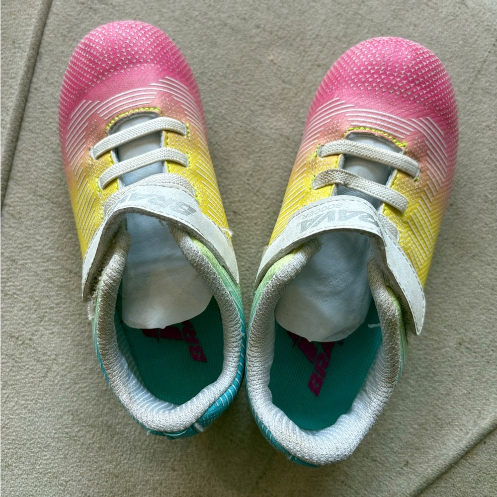 Toddler girl soccer cleats size 10